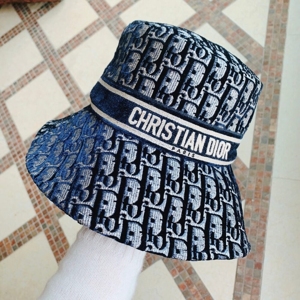 Dior Oblique Jacquard Bucket Hat - Picture 3 of 3